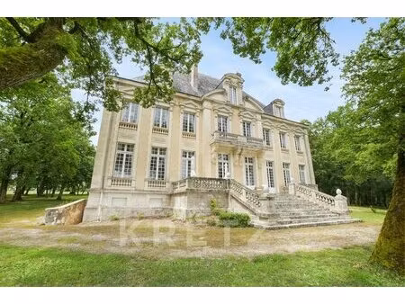 exclusivité - cahors - chateau du debut xixème remarquablement r