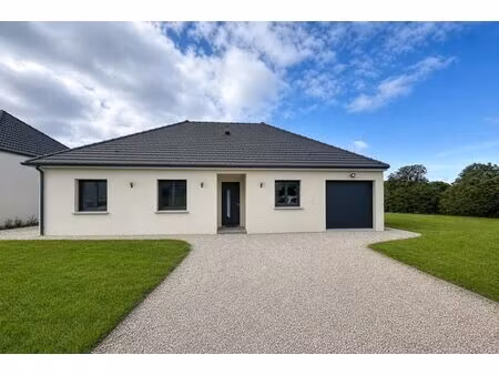 maison de 4 pièces de 86 15 m² à fontaine-la-gaillarde