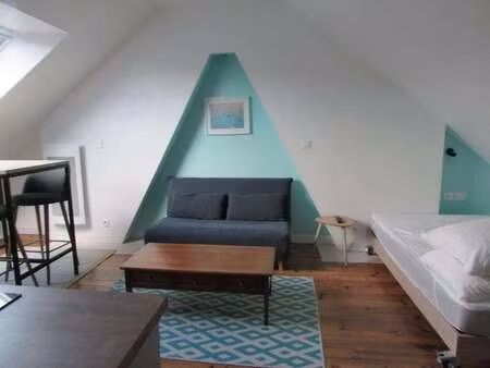 location appartement t1 meublé à concarneau (29900) : à louer t1 meublé / 19m² concarneau