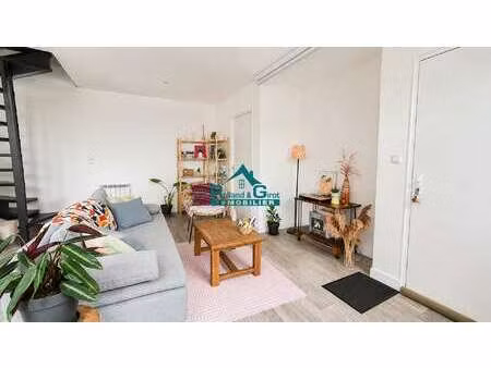 location appartement 2 pièces à saint-aubin-du-cormier (35140) : à louer 2 pièces / 45m² s