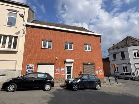 immeuble mixte à vendre avec terrasse et 5 chambres   marchienne-au-pont (vwd17556)