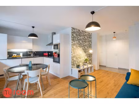 location appartement 1 pièce 9 m² à lyon 6 (69006)
