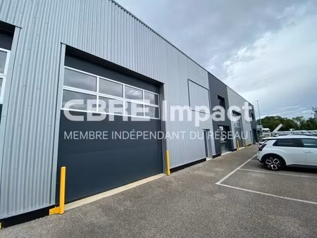 location local d’activités longvic 21600 370m²