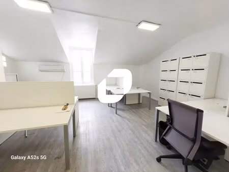 location bureaux 24 m²