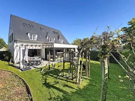 splendide villa 6 chambres rénovée quartier marnix/jezus-eik