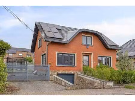 spacieuse maison familiale idéalement située à hoeilaart