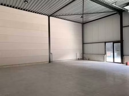entrepôt à louer à ypres