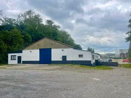 site industriel complet  opérationnel dès le 1er jour
