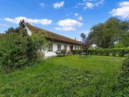 maison 4 façades avec terrain à bâtir