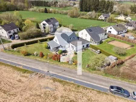 villa 4 façades avec annexe de ±90 m² – volumes généreux et