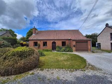 villa 3 chambres  garage et jardin