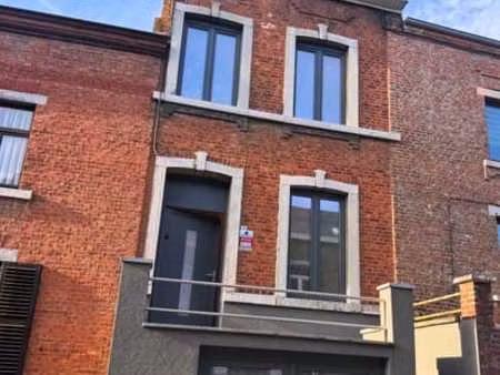 maison 3 chambres entièrement rénovée située à belgrade