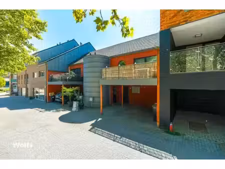 maison de 2004 avec car-port et jardin !
