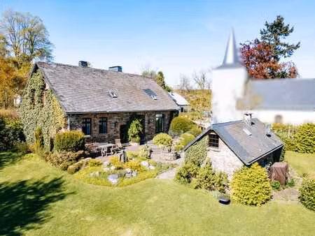 charmante maison de campagne avec un jardin paradisiaque