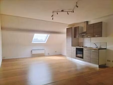 appartement une chambre avec jardin
