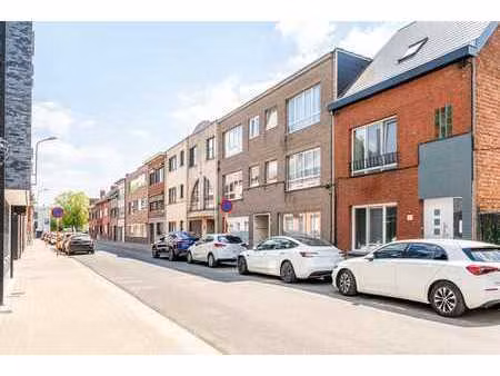 instapklaar appartement met garage