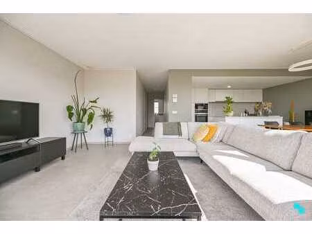 energiezuinig tweeslaapkamer appartement te hartje sint-e...