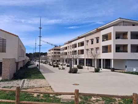 local commercial à louer