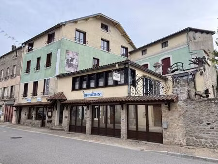 local commercial à vendre