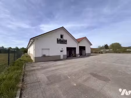 local commercial à vendre