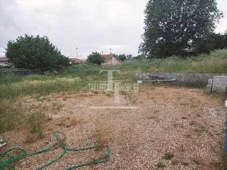 terrain à vendre