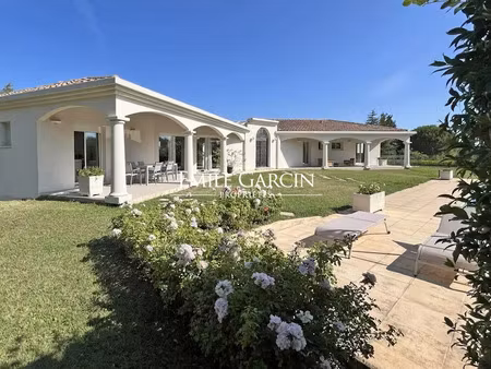 vente maison 6 pièces 215 m² à aix-en-provence (13090)  1 325 000 €