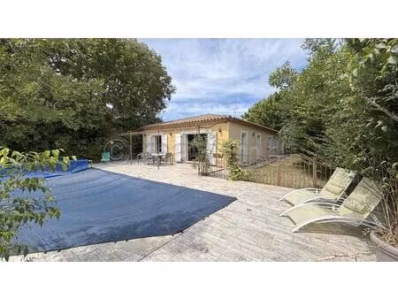 maison individuelle t5 de 155m2 - plain pied - piscine - 83640 saint zacharie