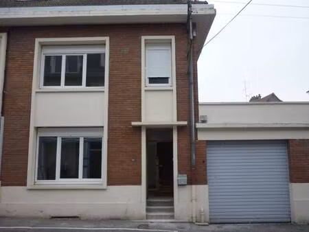 maison de ville à louer