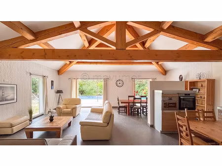 vente maison 5 pièces 155 m² à saint-zacharie (83640)  669 000 €
