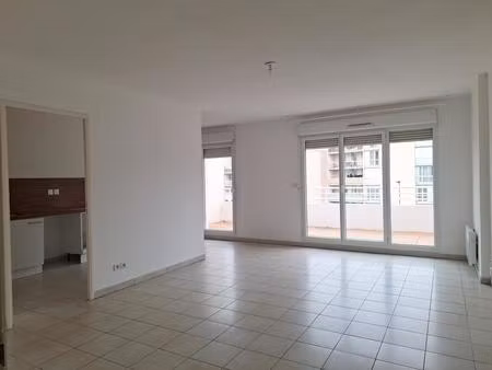 appartement t4