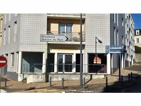 local commercial à louer
