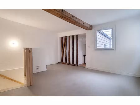 location appartement  m² t-2 à abbeville  549 €