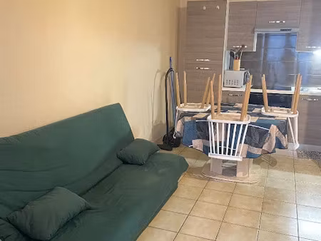 location meublée appartement 1 pièce 33.62 m² à chatellerault (86100)  360 €