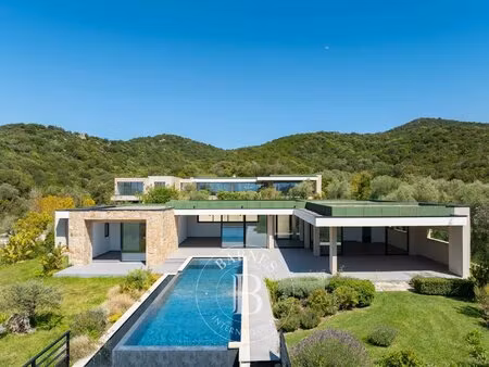 porticcio  villa vue mer  nouveau programme  domaine privé  3 chambres  piscine  proche...