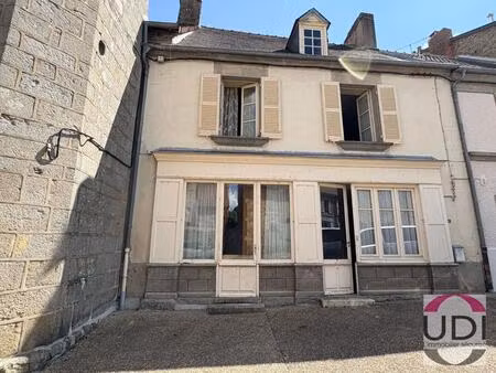 ensemble immobilier à vendre à bellegarde-en-marche