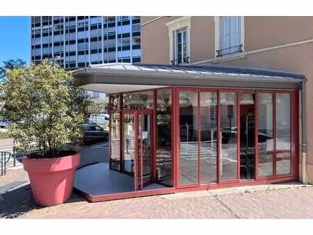 local commercial à vendre