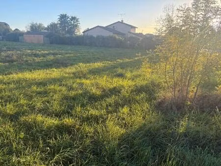terrain constructible viabilisé à vendre
