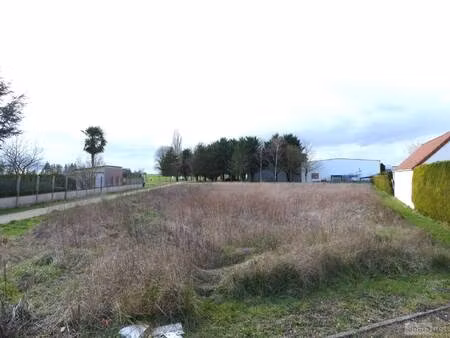 terrain constructible viabilisé à vendre