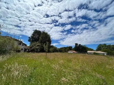 terrain constructible à vendre