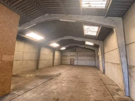 local commercial à louer