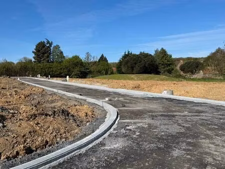 terrain constructible viabilisé à vendre