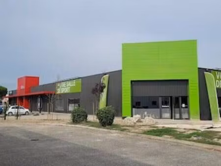 local commercial à louer