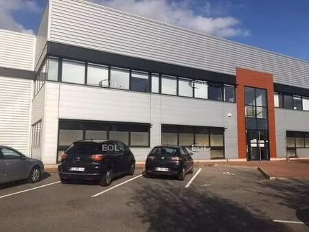 location local d’activités combs-la-ville 77380 1788m²