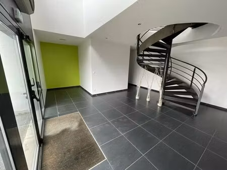 location local d’activités valence 26000 530m²