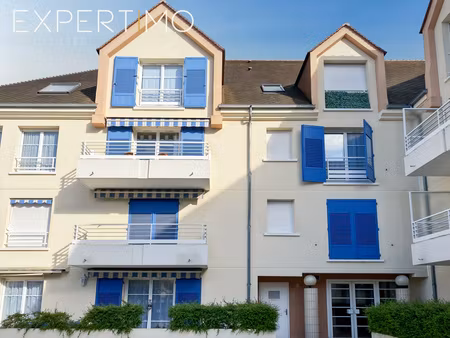 appartement 2 chambres - 2 balcons – centre-ville – au calme – double box