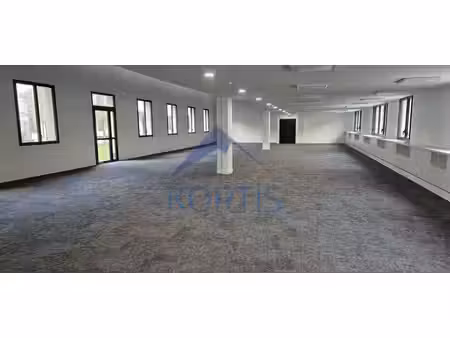 vente bureaux 509m² à 1827m²