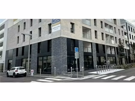vente commerce la roche sur yon 85000 512m²