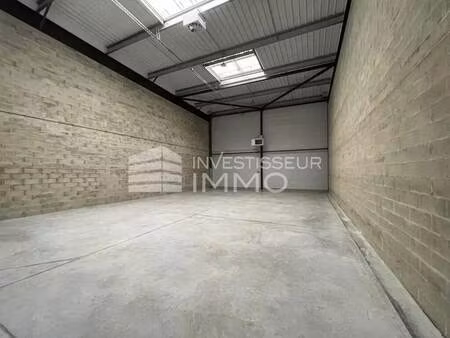 vente local d’activités louvres 95380 738m²