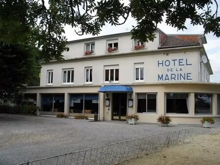 vente local d’activités tancarville 76430 950m²