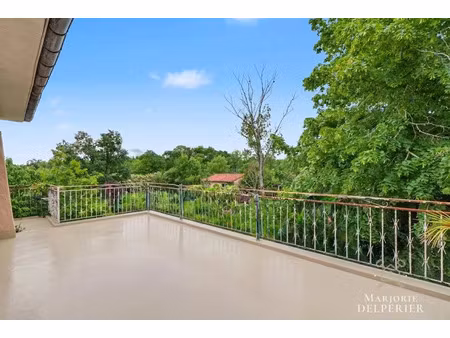 vente appartement 5 pièces 125 m² à lamasquère (31600)  233 000 €